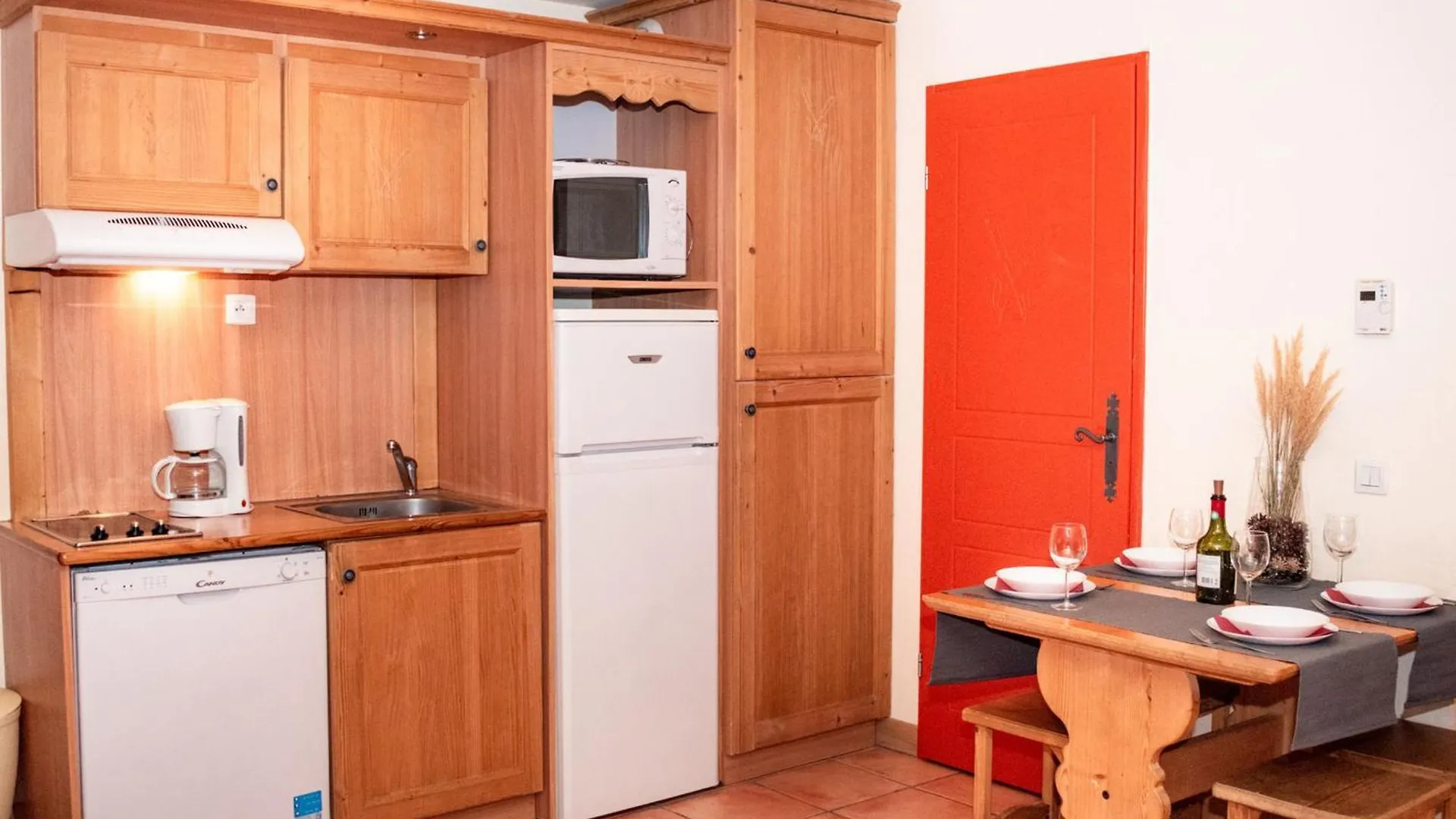 Studio 4 Pers, Balcon, Parking Inclus, Skis, Animaux Acceptes - Pra Loup 1500 - Fr-1-504-229 Uvernet-Fours